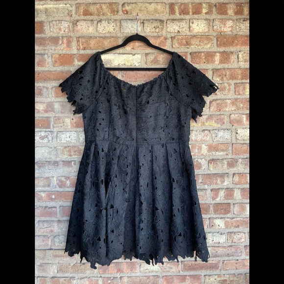 Boohoo Off the Shoulder Lace Skater Dress🖤 - Picture 7 of 10